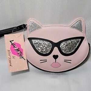 Betsy Johnson purse 👛